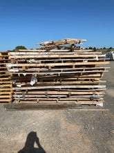 Load image into Gallery viewer, Reclaimed Pallets
