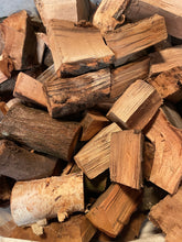 Load image into Gallery viewer, Platinum - Seasoned Hardwood Logs