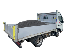 Load image into Gallery viewer, 6mm-10mm Granite Gravel Backsweepings. Pipe Bedding (Loose 2 Tonne Truck Load)