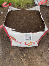 Load image into Gallery viewer, Bulk Bag of Compost/Topsoil Mix (500L)
